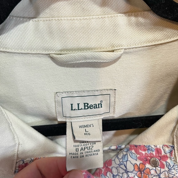 L.L. Bean Denim Jacket Cream Ecru Ditsy Floral Accent Size Large - Picture 2 of 8